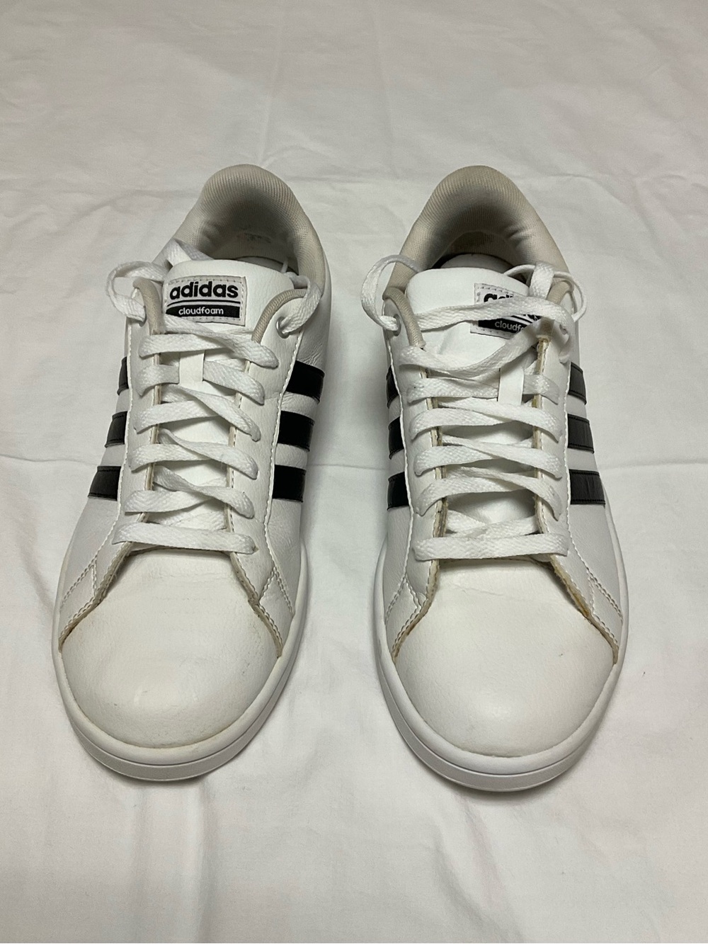Adidas Cloudfoam Advantage White Black Sneakers Men’s 8 / Women’s 9 Unisex AW429